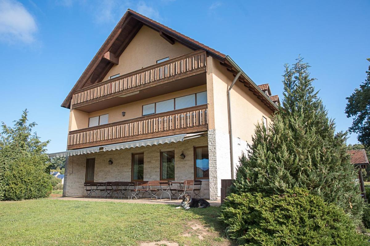 Gaestehaus Lorz Хёхштадт-на-Айше Экстерьер фото